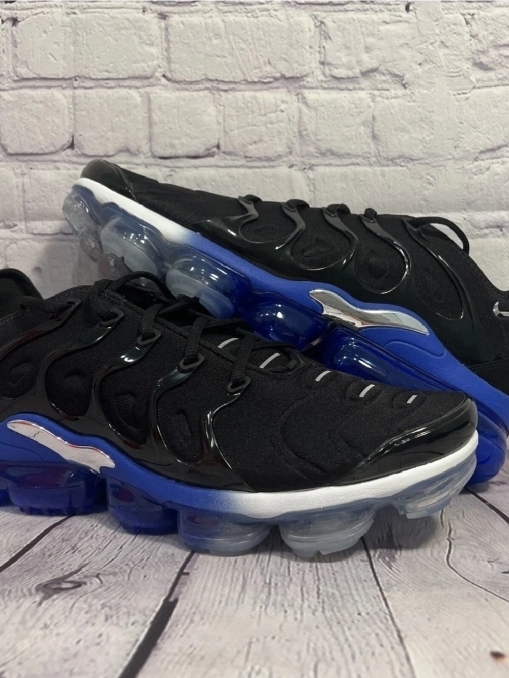 Nike Men's Black and Blue VaporMax-Inspired Athletic Sneakers